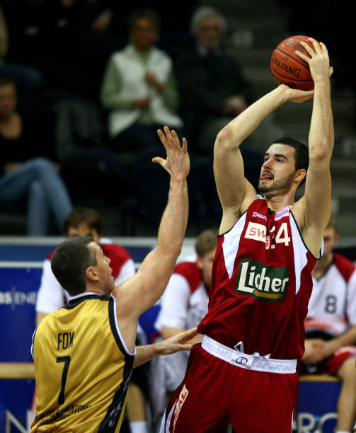 强度和快攻 强度和快攻