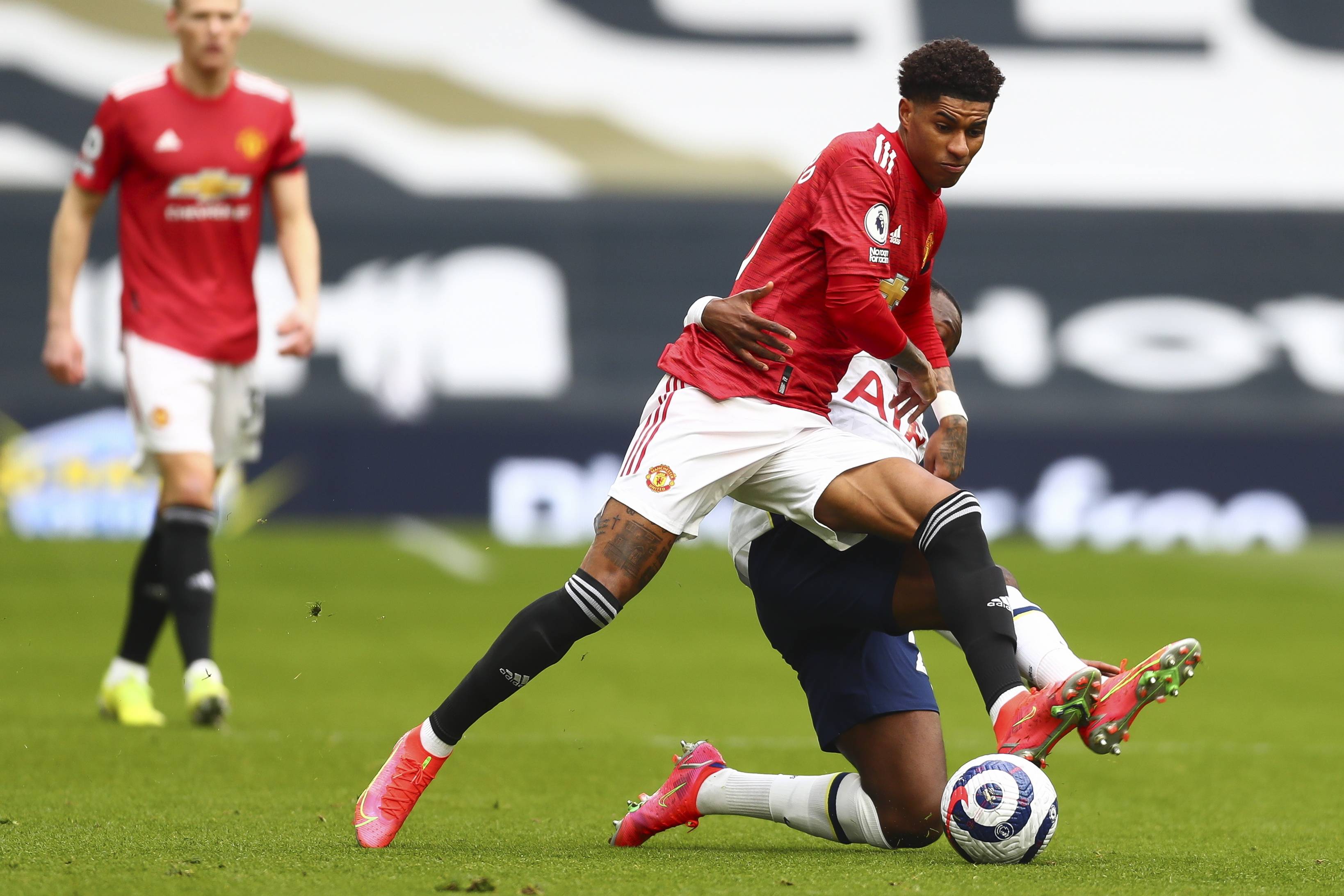 邱彪及其团 邱彪及其团